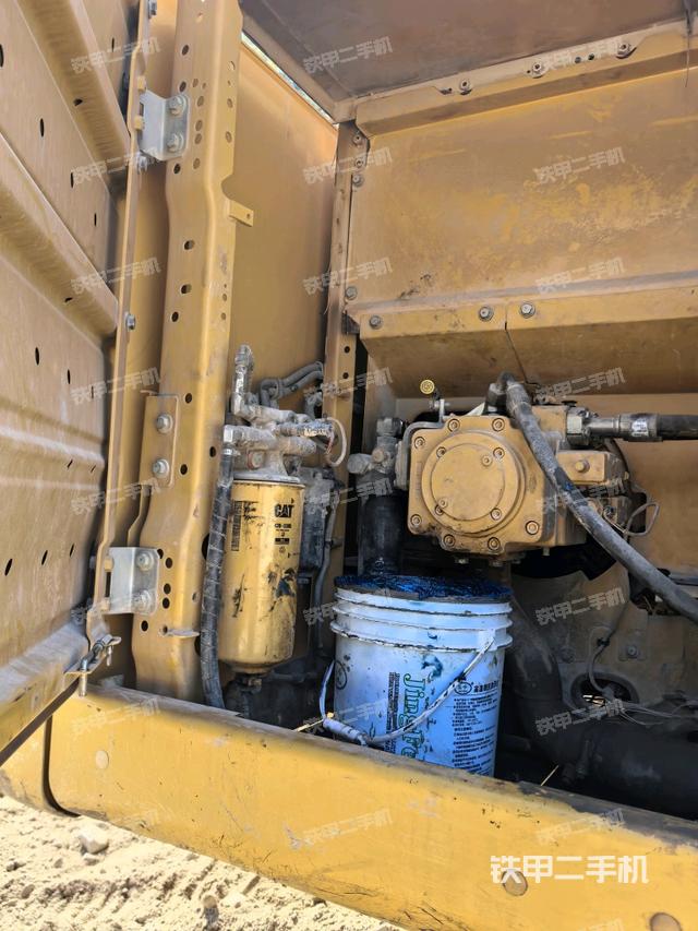 液壓泵室（大件艙室）