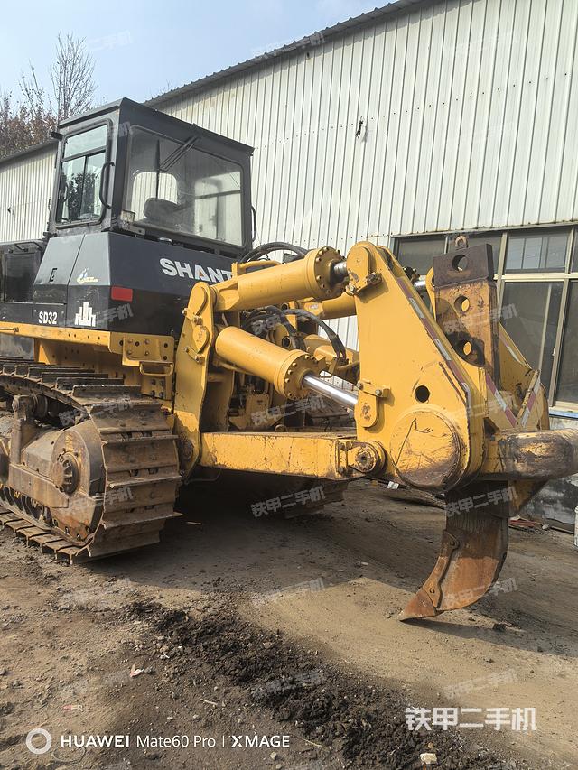 整機(jī)右后45°（設(shè)備外觀及核心部件）