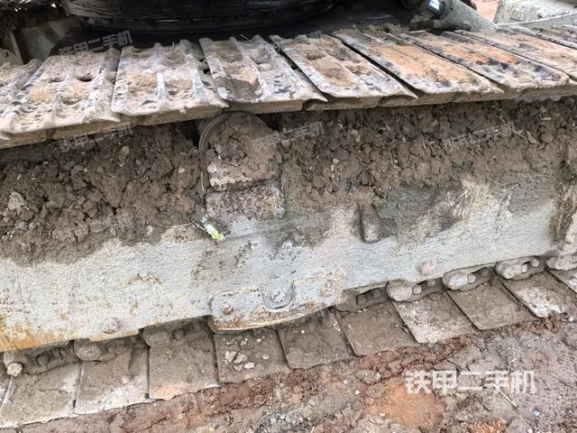 右側(cè)履帶整體?（行走機(jī)構(gòu)）