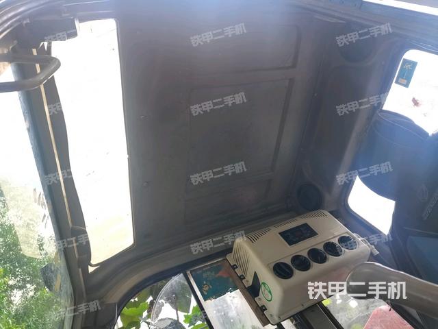 頂棚整體（駕駛室部分）