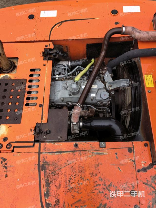 發(fā)動機(jī)整體俯視（整機(jī)外觀）