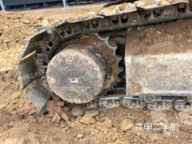 右導(dǎo)向輪（行走機(jī)構(gòu)）