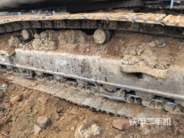 左側(cè)行走馬達(dá)蓋板（行走機(jī)構(gòu)）