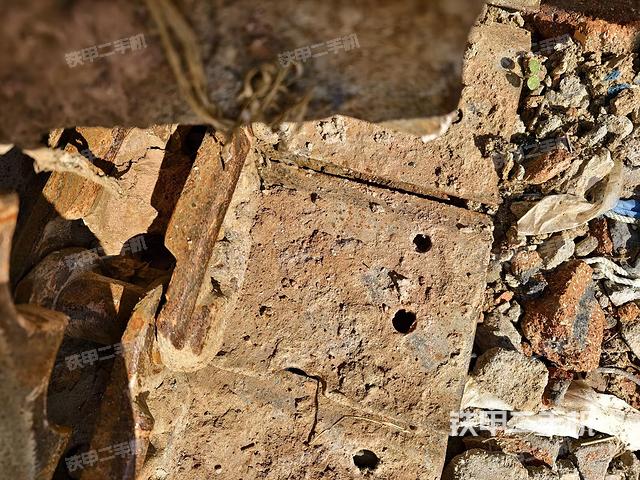 左驱动轮（行走机构）