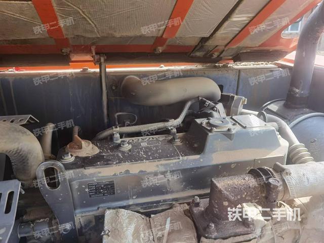 發(fā)動(dòng)機(jī)整體俯視（整機(jī)外觀）