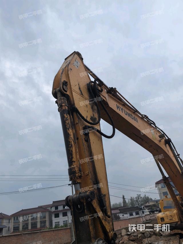 小臂整體左后（工作和回轉(zhuǎn)裝置）