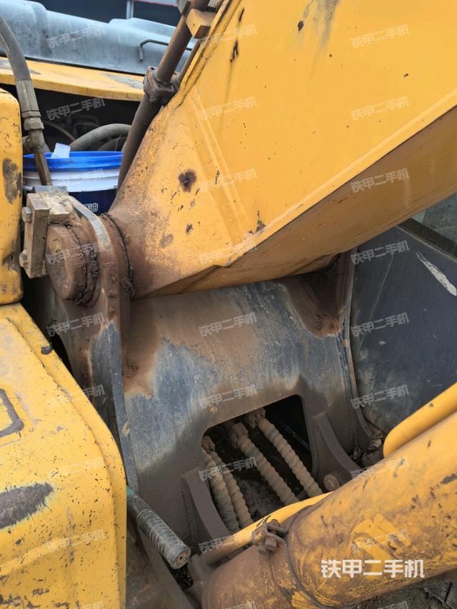 大臂根部?斜視（工作和回轉(zhuǎn)裝置）