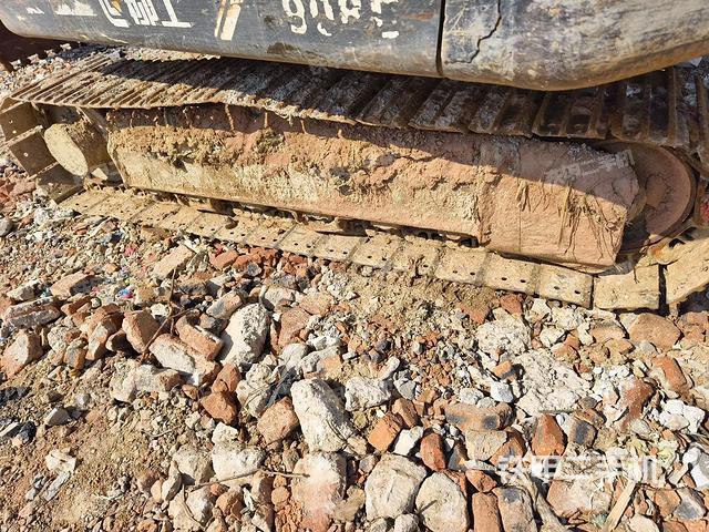 左侧履带整体 （行走机构）