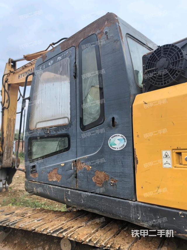 駕駛室左后45度（駕駛室部分）