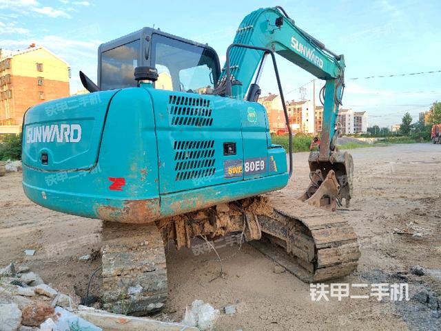 右后45(整机外观) 右后45(整机外观)