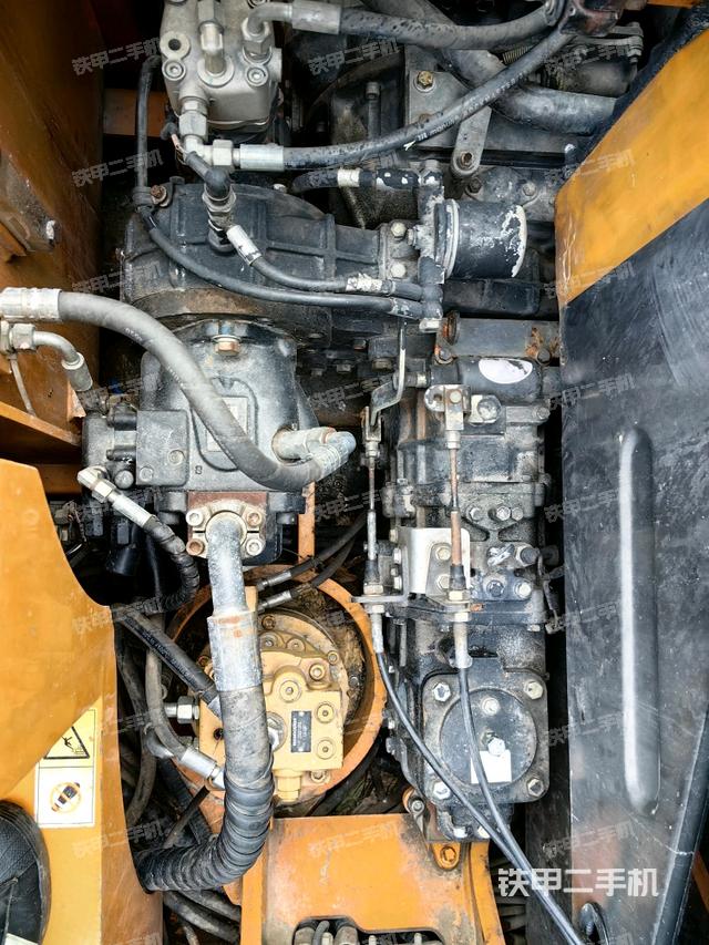 液壓泵室（大件艙室）