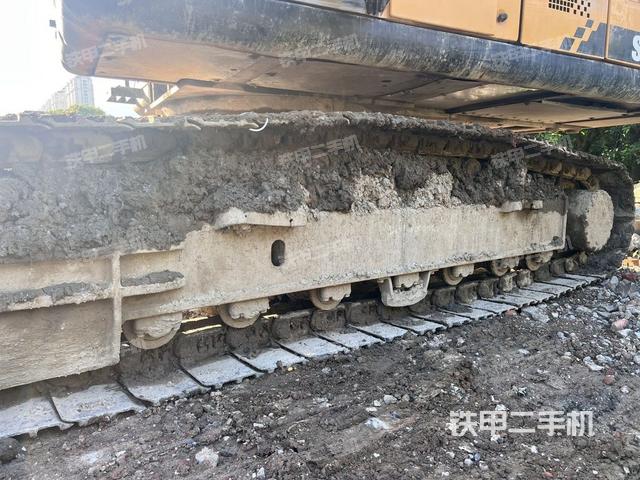 单侧履带整体（整机外观）