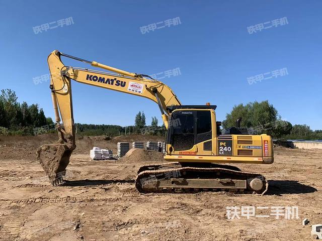 小松PC240LC-8挖掘機