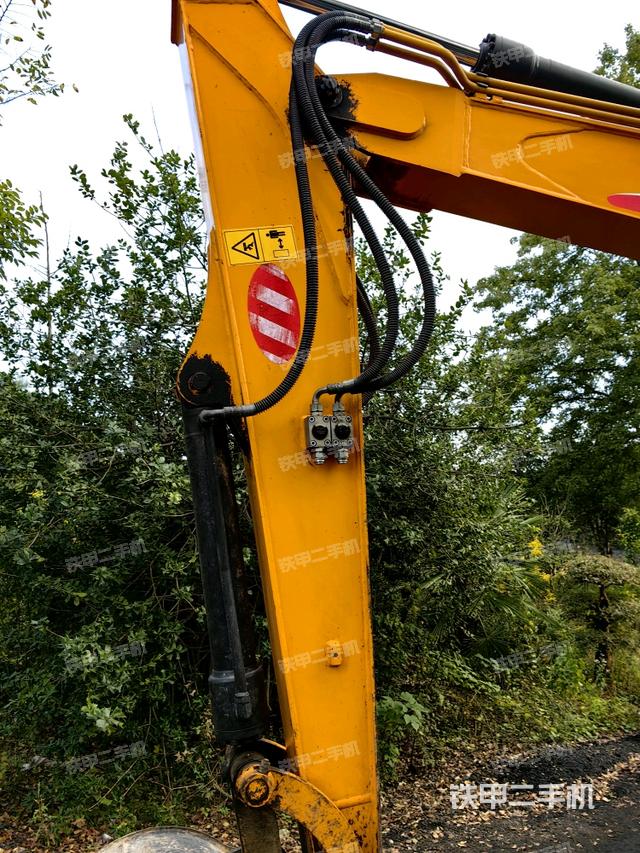 小臂整體左后（工作和回轉(zhuǎn)裝置）