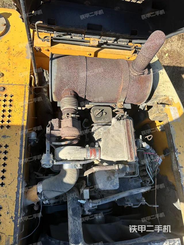 发动机整体俯视（整机外观）