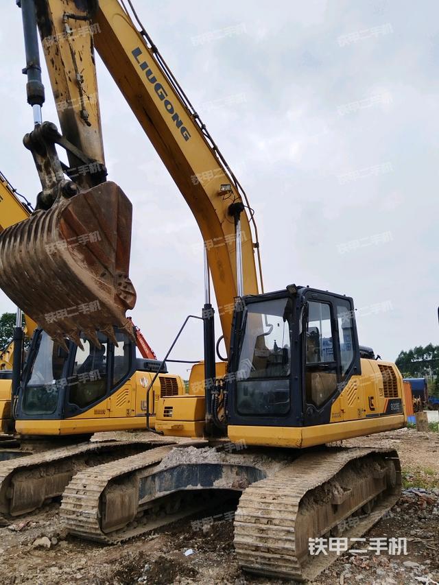 柳工CLG921E挖掘機
