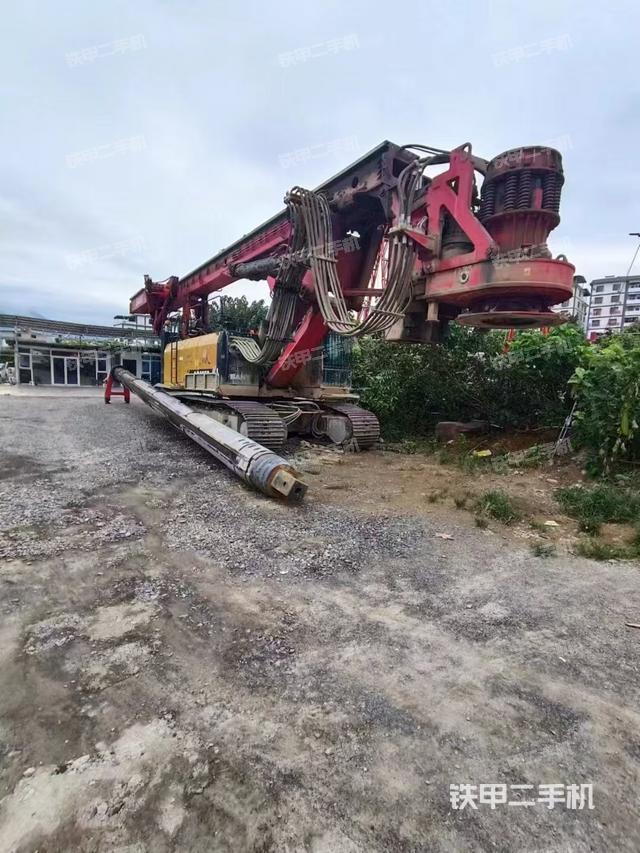 整機(jī)右側(cè)（設(shè)備外觀及核心部件）