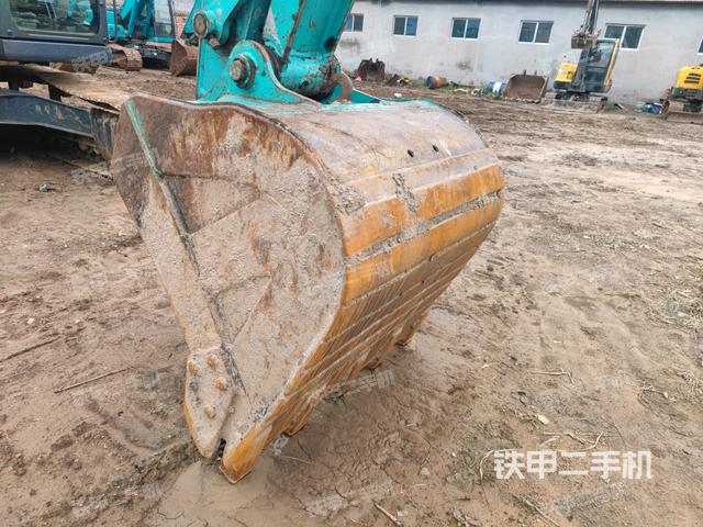 鏟斗45度（工作和回轉(zhuǎn)裝置）