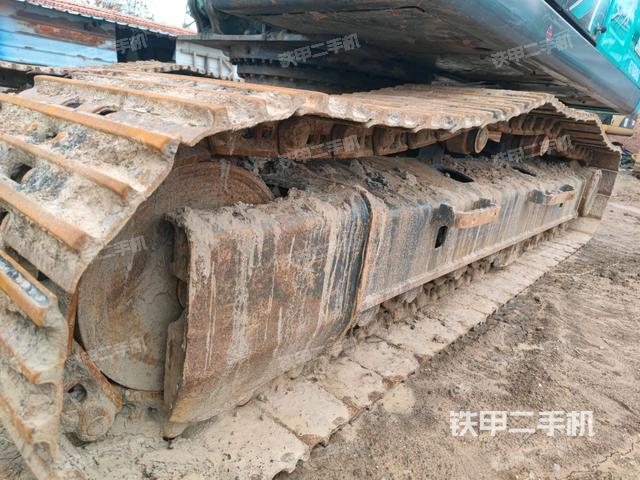 左側(cè)履帶整體?（行走機(jī)構(gòu)）