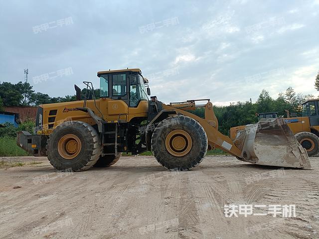 整機(jī)右后45°（整機(jī)外觀及大件）