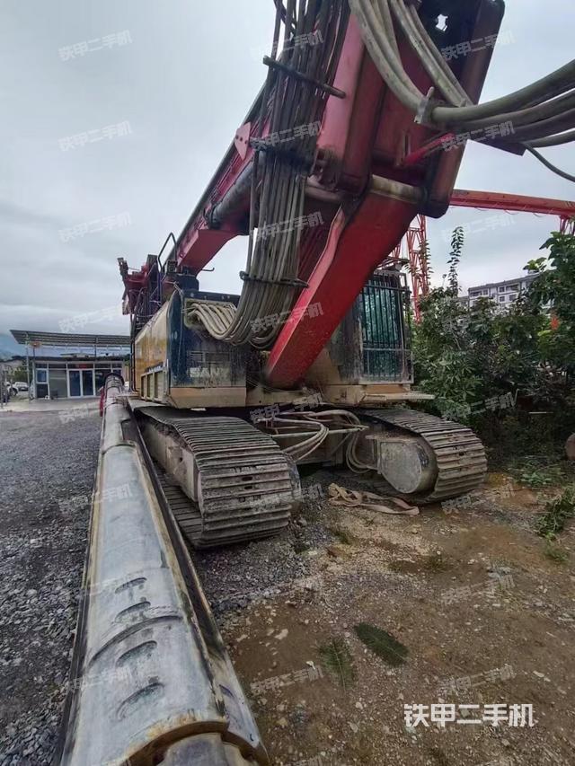 整機(jī)左側(cè)（設(shè)備外觀及核心部件）