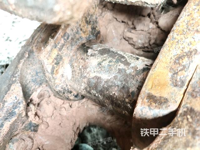 右側(cè)履帶整體（行走機(jī)構(gòu)）