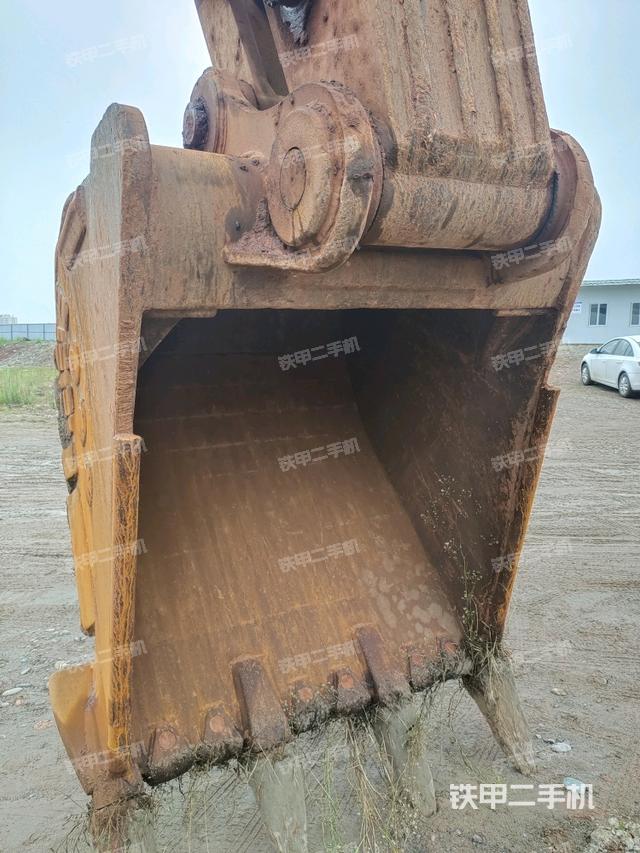 大臂整體?右側(cè)（工作和回轉(zhuǎn)裝置）