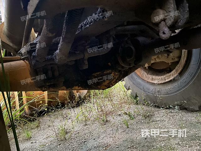 前驅(qū)動橋（液壓/傳動系統(tǒng)）