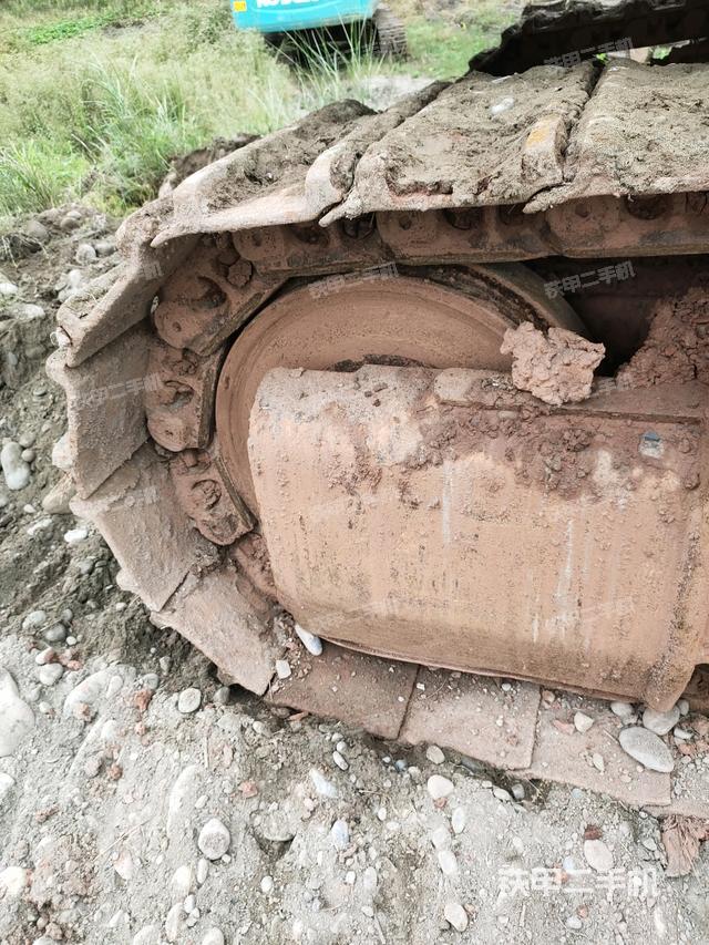 左導(dǎo)向輪（行走機(jī)構(gòu)）