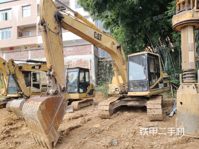 卡特彼勒312V2挖掘機(jī)