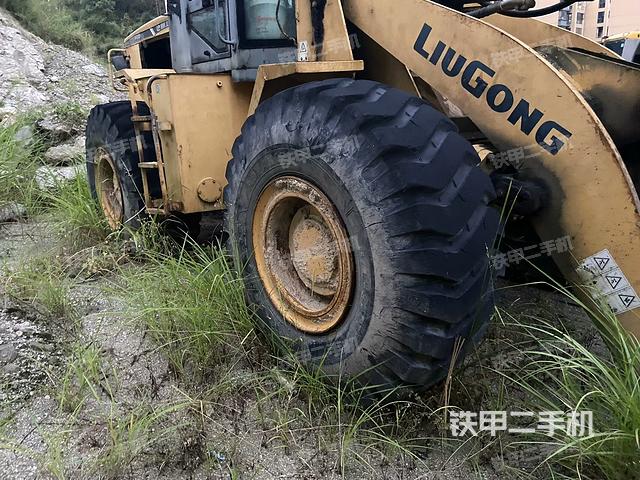 左前輪（行走機構(gòu)）