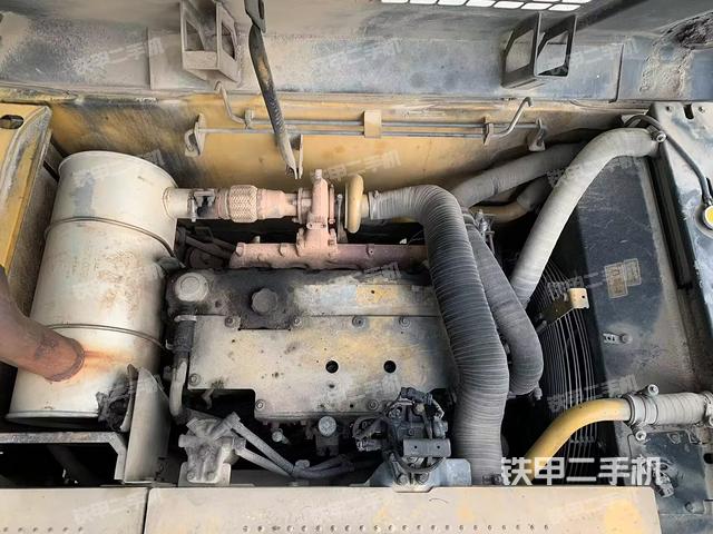 發(fā)動機(jī)整體俯視（整機(jī)外觀）