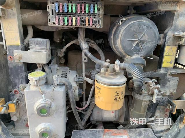 發(fā)動(dòng)機(jī)整體俯視（整機(jī)外觀）