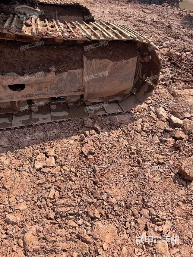 左導(dǎo)向輪（行走機(jī)構(gòu)）