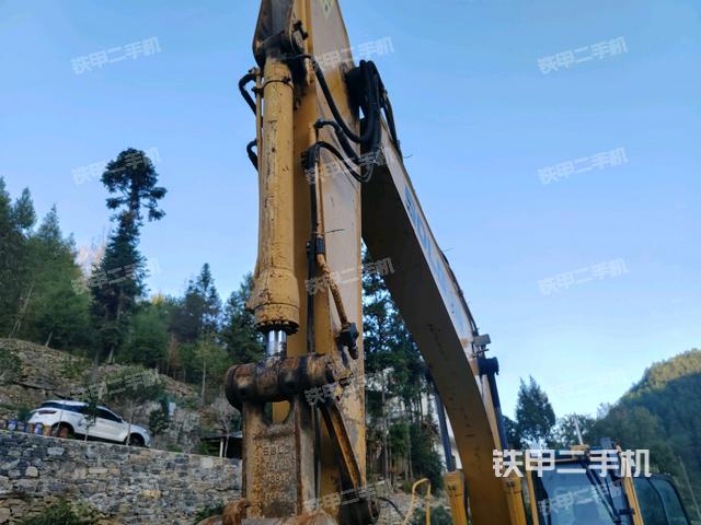 大臂背部俯視（工作和回轉裝置）