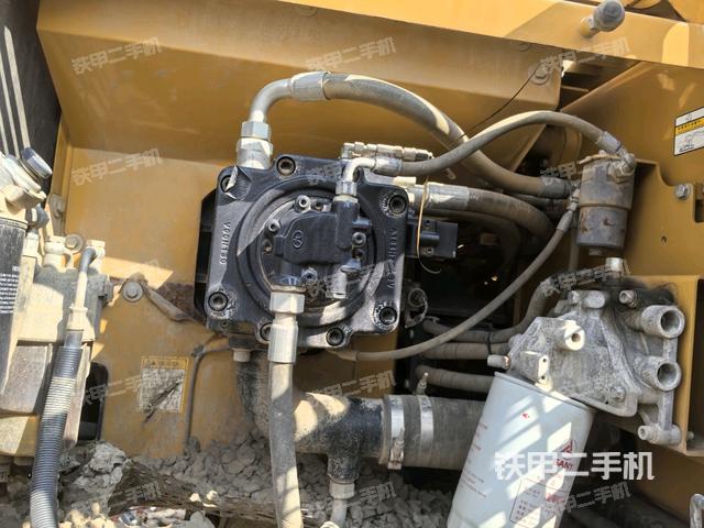 液壓泵室（大件艙室）