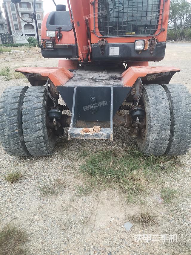 单侧履带整体（整机外观）