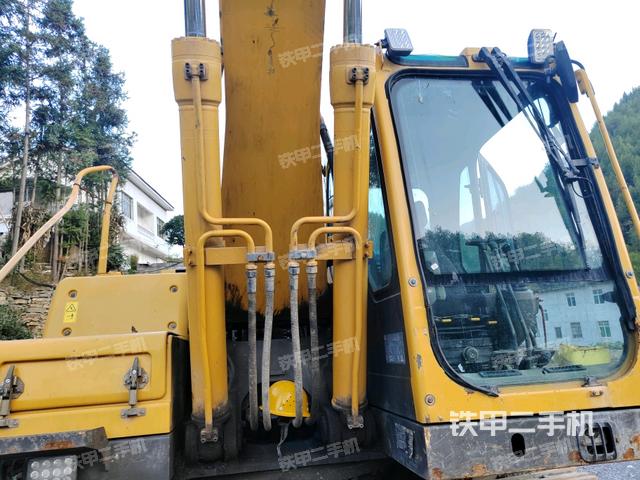 大臂油缸整體?豎拍（工作和回轉裝置）