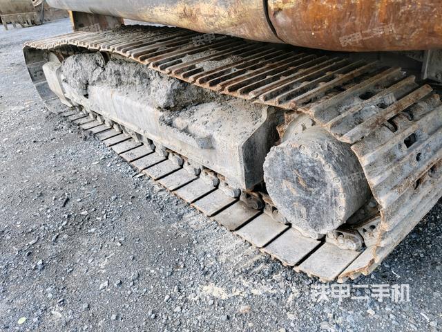 左側履帶整體?（行走機構）