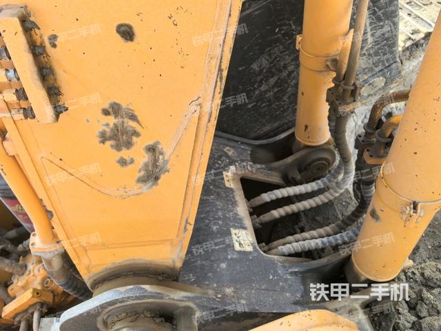 大臂根部?斜視（工作和回轉(zhuǎn)裝置）