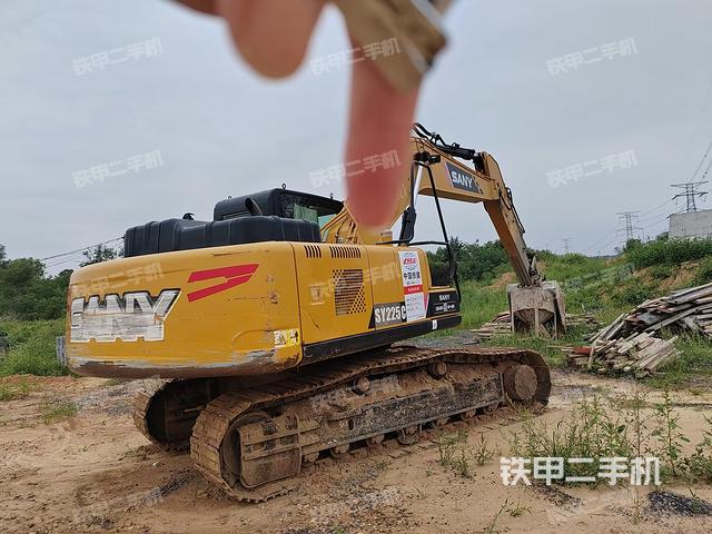 整机右后45°(整机外观) 整机右后45°(整机外观)