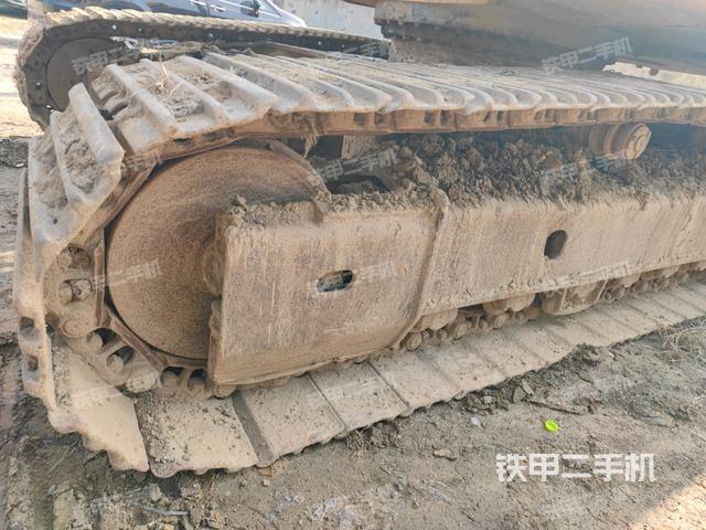 右側行走馬達蓋板(行走機構) 右側行走馬達蓋板(行走機構)