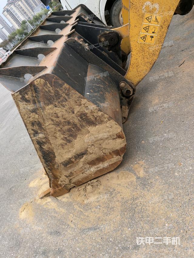 鏟斗后45°（工作裝置）