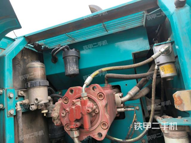 液壓泵室（大件艙室）