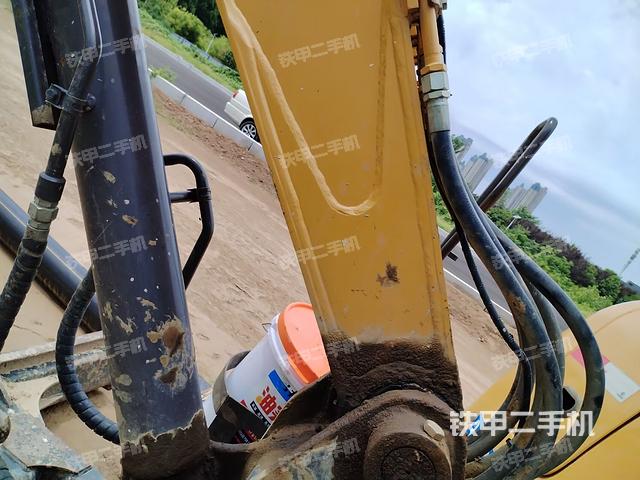 大臂根部?斜(工作和回轉(zhuǎn)裝置) 大臂根部?斜(工作和回轉(zhuǎn)裝置)
