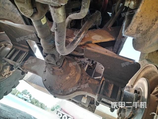 前驅(qū)動橋（液壓/傳動系統(tǒng)）