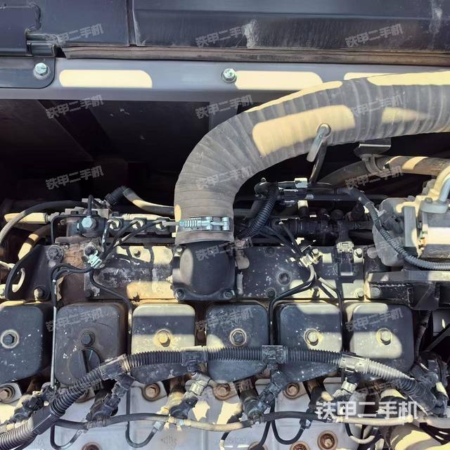 發(fā)動(dòng)機(jī)整體俯視（整機(jī)外觀）