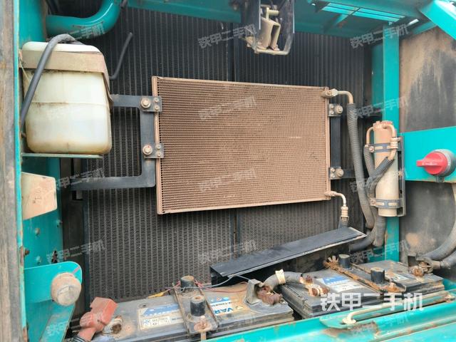 散熱器正面（大件艙室）