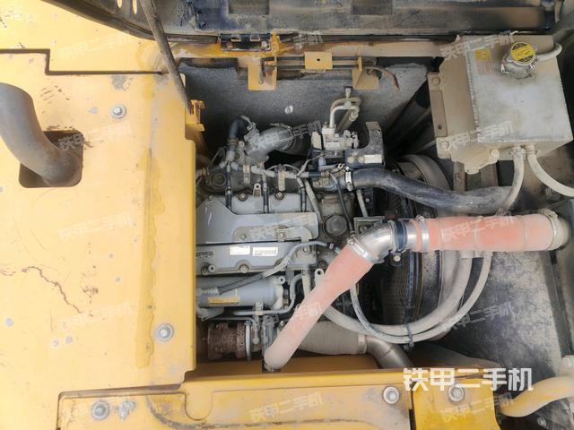 發(fā)動機(jī)室（上車部件）