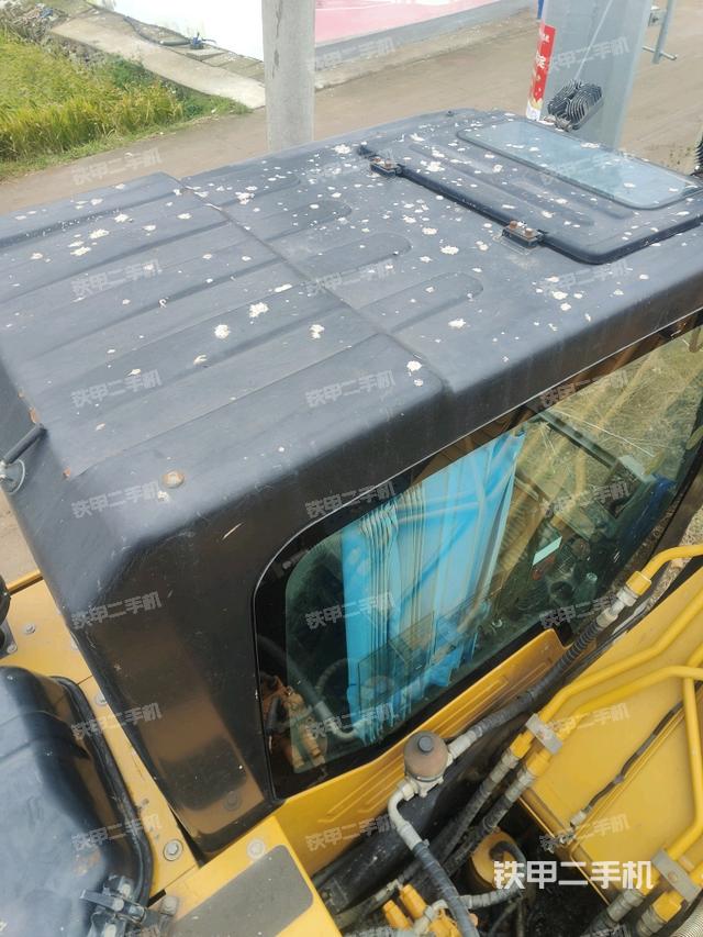 駕駛室頂部俯視（上車部件）